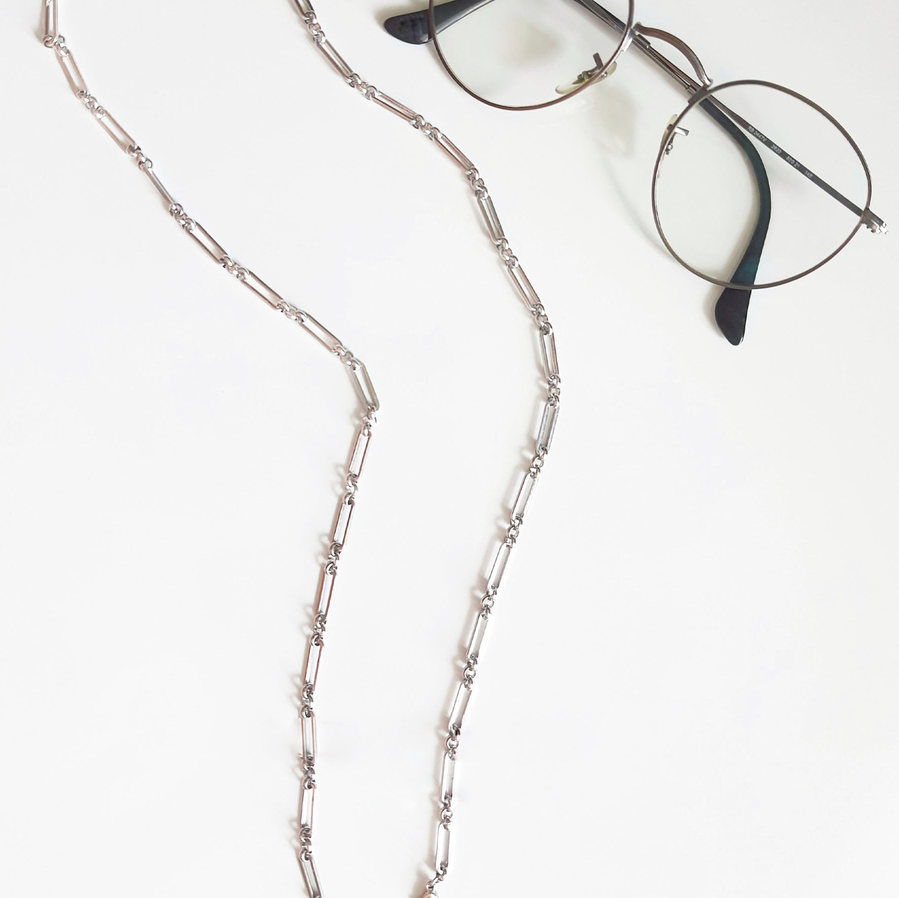 Glassess chain dây đeo gọng kính kim loại phụ kiện kính hot trend