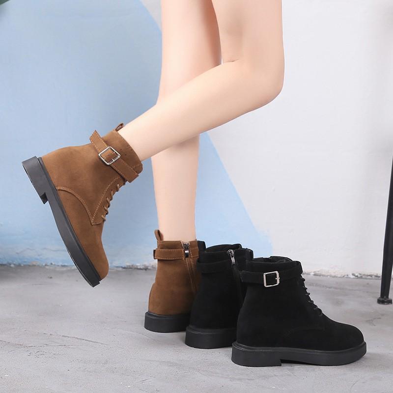 Giày boots mũi tròn cao cấp siêu xinh