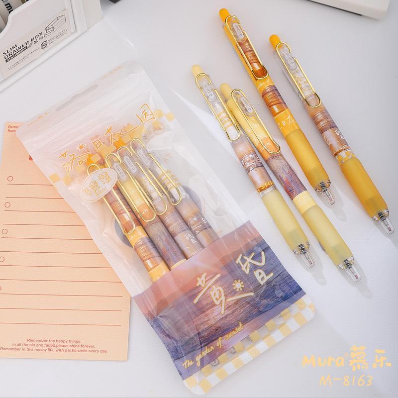 Set 4 bút mực gel đen Mura ngòi 0.5mm siêu xịn với vỏ ngoài siêu xinh xắn kèm túi zip (tặng stickers x note)