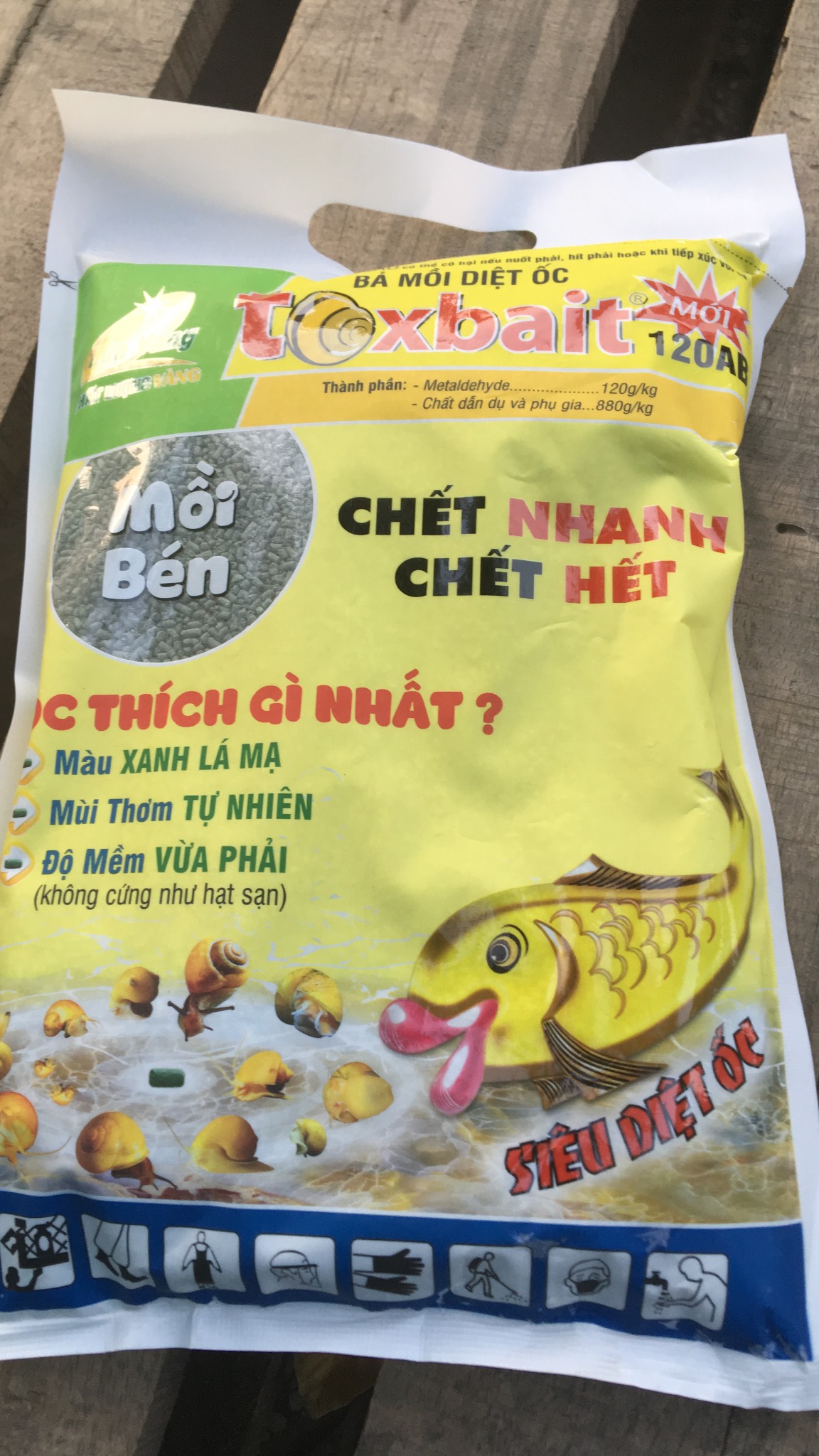 Bã Mồi DIệt Ốc Sên cây trồng Các Loại Ốc Gây Hại MỒI BÉN Toxbait 120 AB 1kg