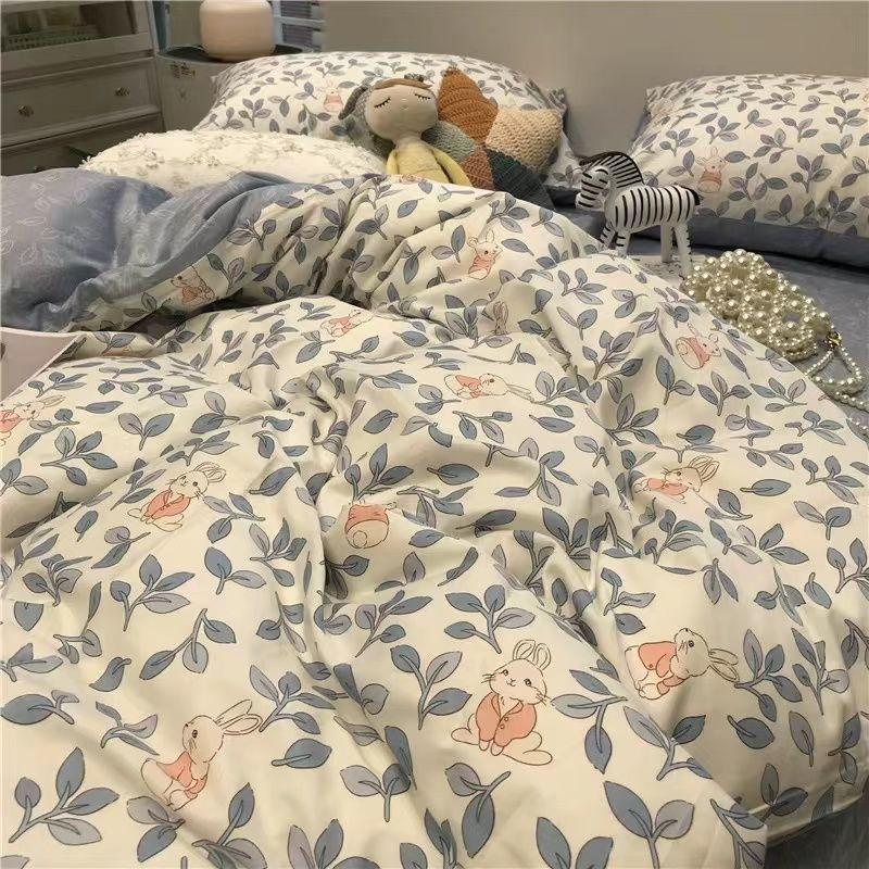 Vải may chăn ga áo gối,gối ôm khổ 2m35 hình thỏ vui vẻ