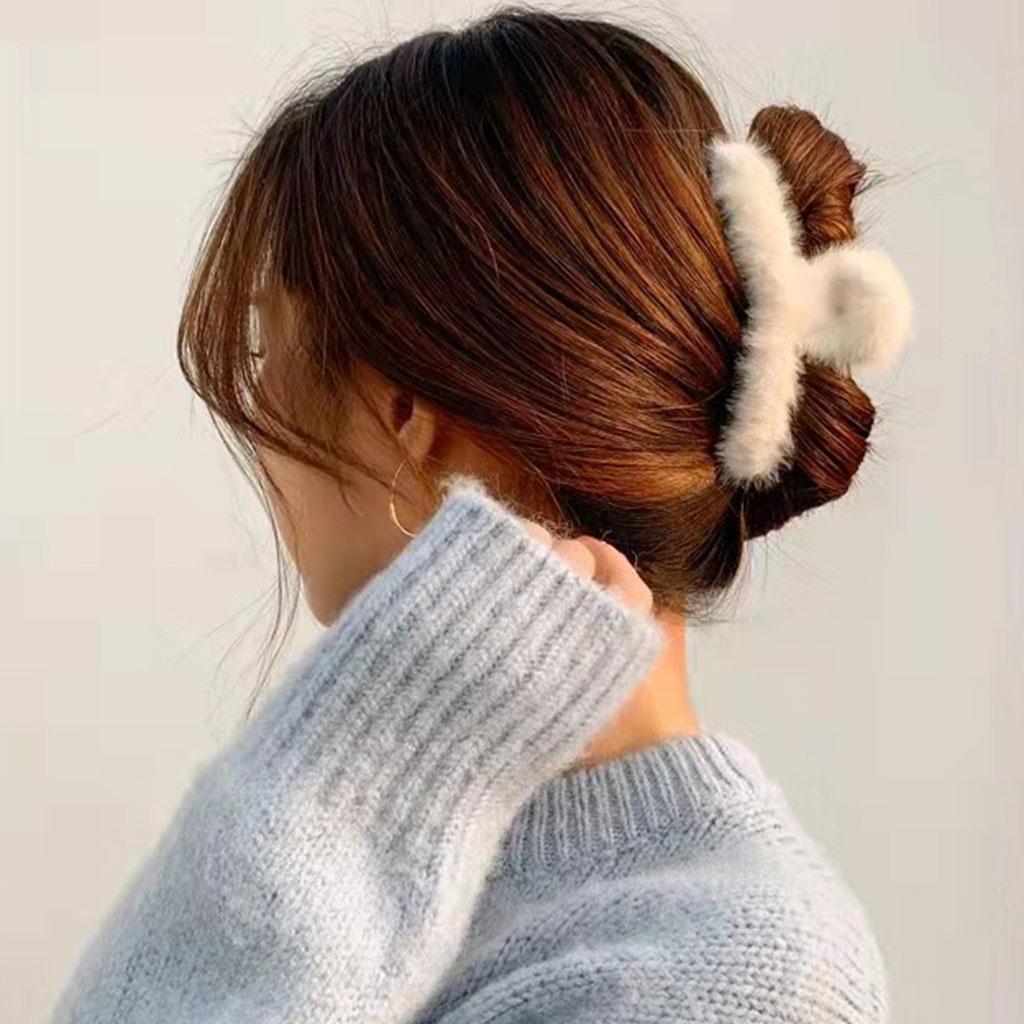 Plush Hair  for Women Hair Claw Large Size Hair Accessories Beige
