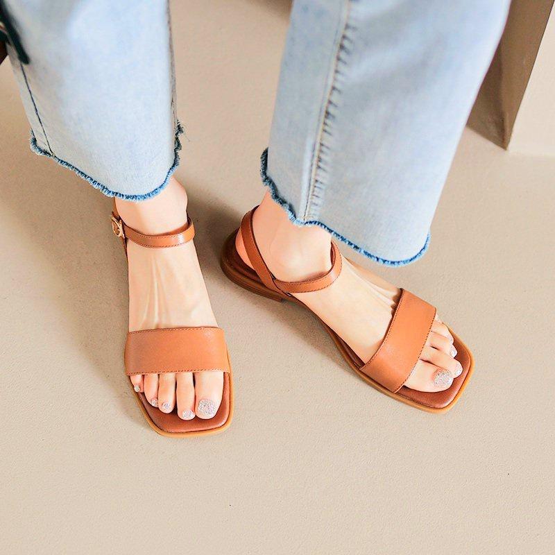 Giày sandal đế bệt 1 quai bản to mũi vuông, dép quai hậu 1 quai ngang- CH48