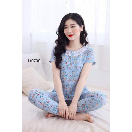 Quần áo cổ v kẻ xinh không nhăn