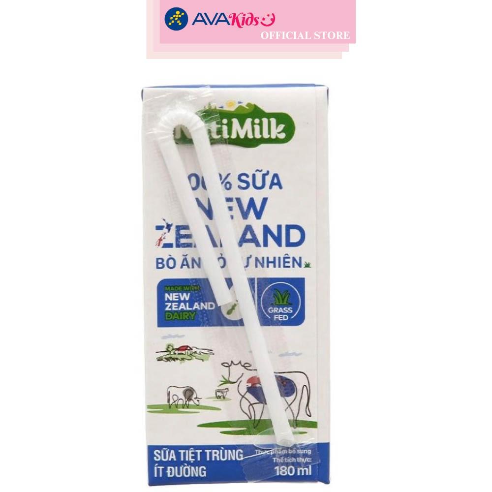 Lốc 4 hộp sữa tiệt trùng Nutimilk New Zealand ít đường 180 ml (từ 1 tuổi)