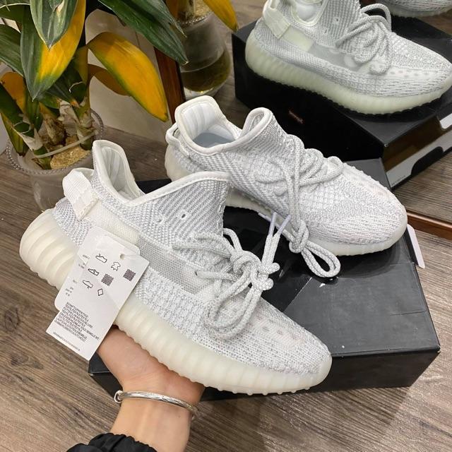 Giày thể thao trắng phản quang cao cấp