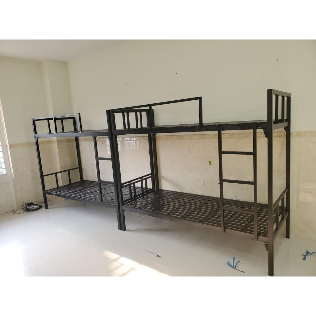 Giường sắt homestay Đại Thành 01