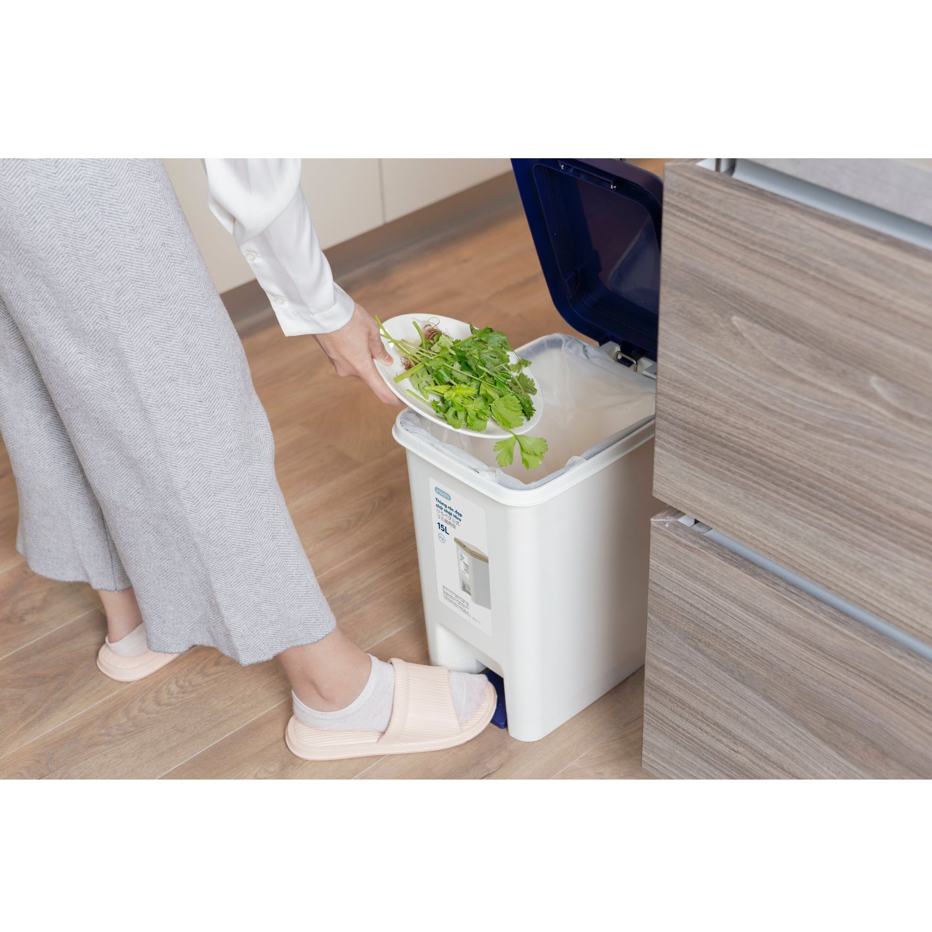 Thùng rác đạp chữ nhật Inochi Hiro