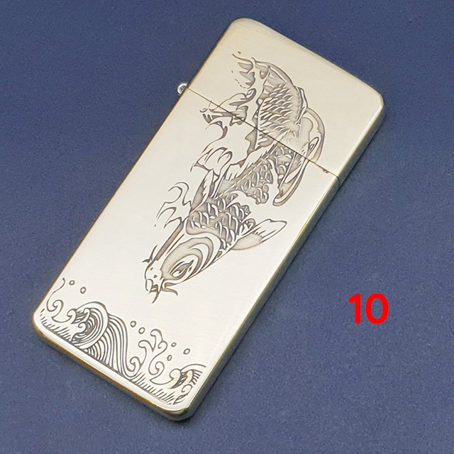 Vỏ Hột Quẹt Bật Lửa Hộp Quẹt Xăng Đá Siêu Mỏng Zorro Kuboy ZC5-11 Họa Tiết Hoa Văn Độc Đáo - Dùng Xăng Bấc Đá Cao Cấp ( giao mẫu ngẫu nhiên )