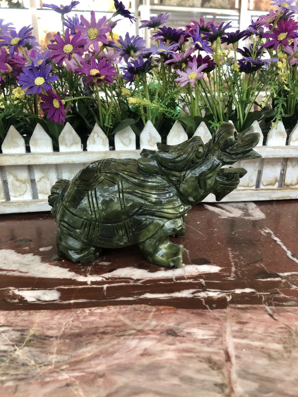 Tượng Long Quy phong thủy đá ngọc Ấn Độ - Dài 15 cm
