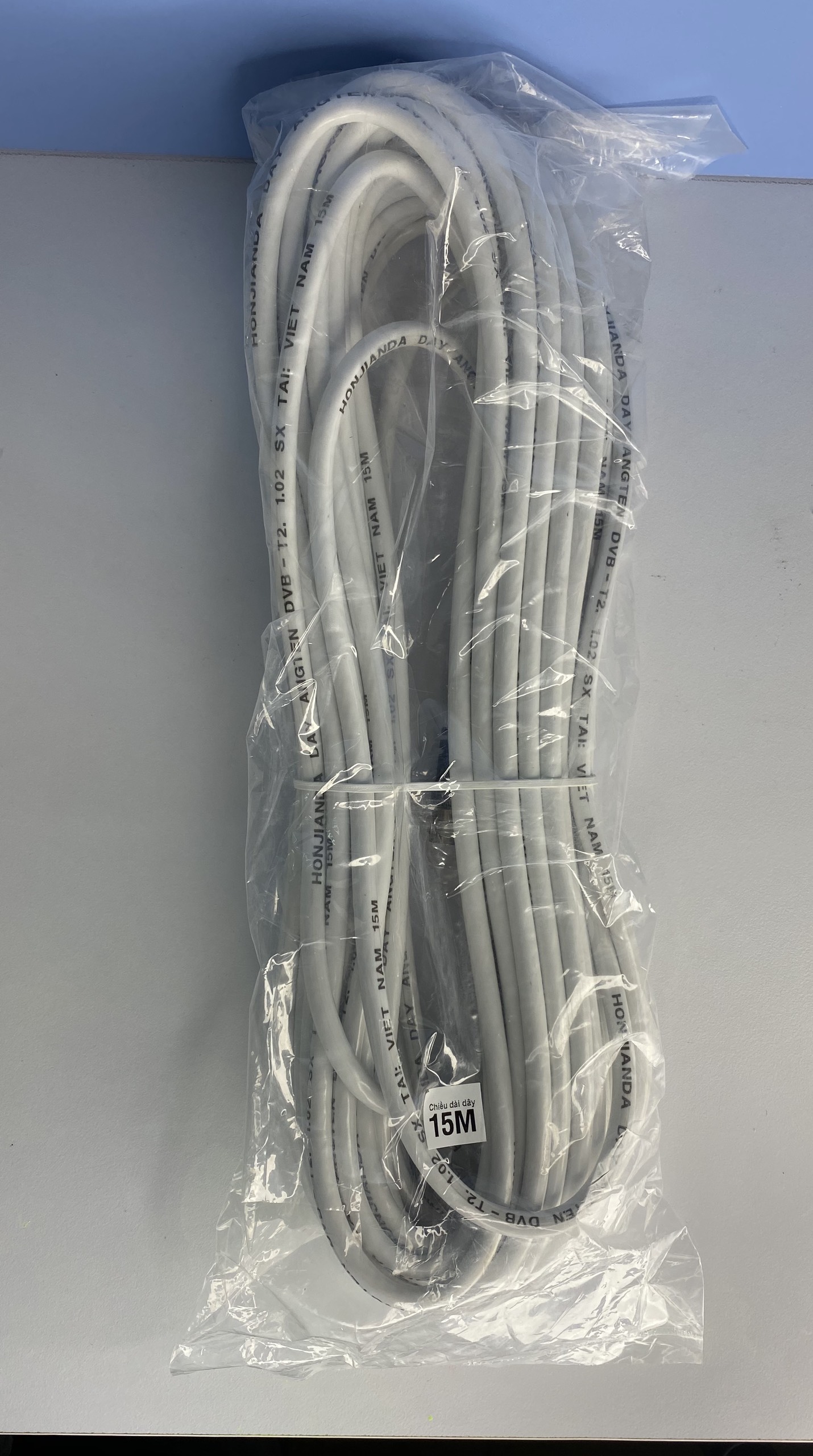 ANTEN KỸ THUẬT SỐ DVB T2 HKD 113 KÈM DÂY ANTEN 15M HÀNG CHÍNH HÃNG