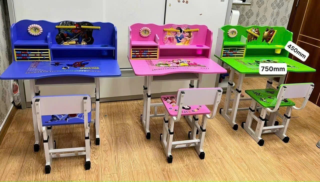 Bộ bàn ghế học sinh tiểu học có giá sách CTHS19 Tundo ngang 70 cm