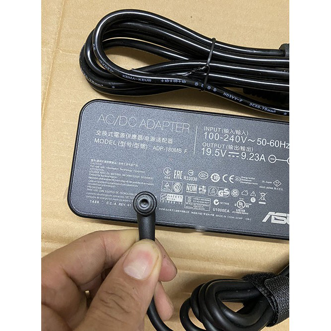 Sạc cho Laptop Gaming Asus FX503VM FX503VD  FX503VD-E4119T FX503VD-E4082T FX503VM-E4087T 180W hàng nhập khẩu.