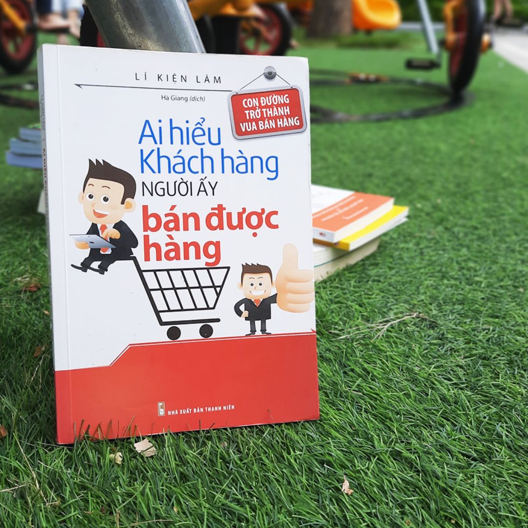 Hình ảnh Combo Sách - Vua Bán Hàng: Chào Hàng Chuyên Nghiệp Để Bán Hàng Thành Công (TB) + Những Cấm Kị Khi Giao Tiếp Với Khách Hàng (TB) + Ai Hiểu Khách Hàng Người Ấy Bán Được Hàng (TB) (MinhLongBooks)