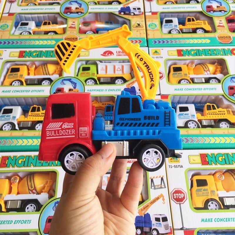 Bộ 4 xe công trình bánh đà