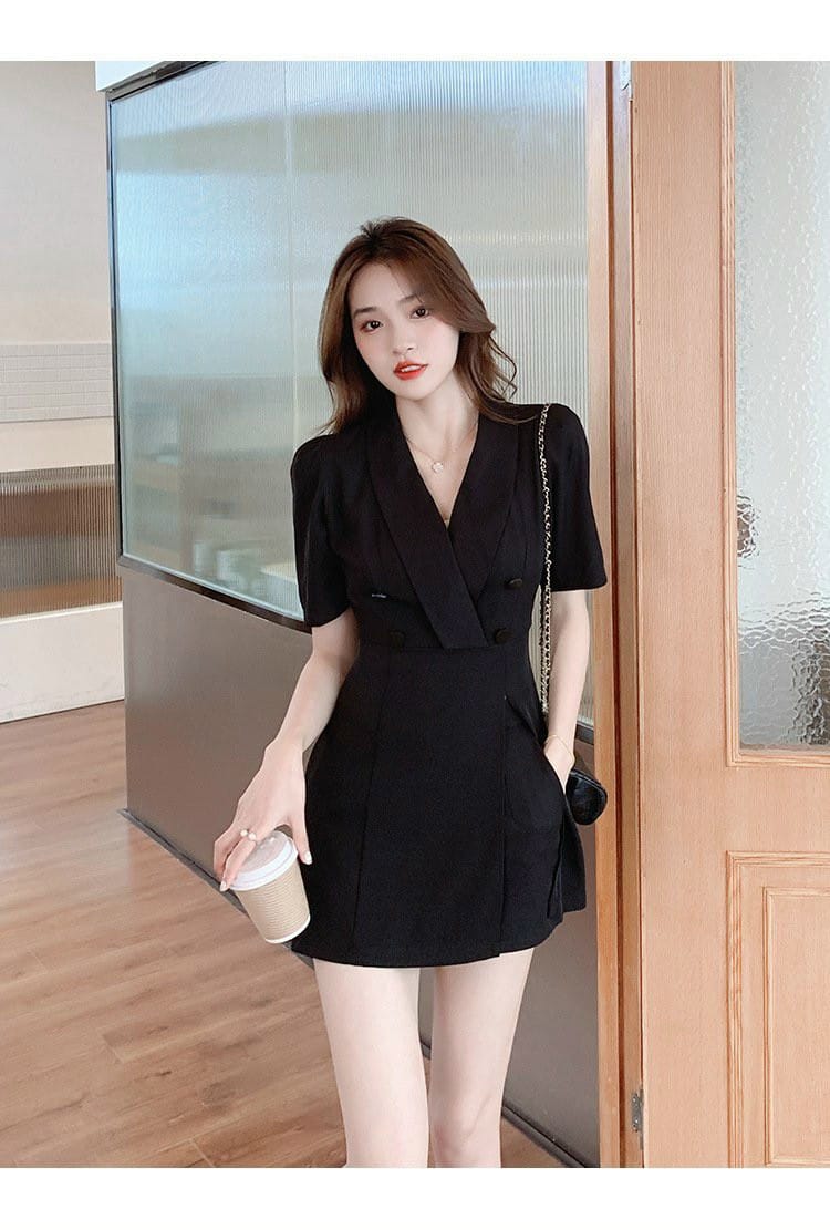 SET BỘ QUẦN SHORT ÁO CỔ VEST PHỐI NÚT CAO CẤP