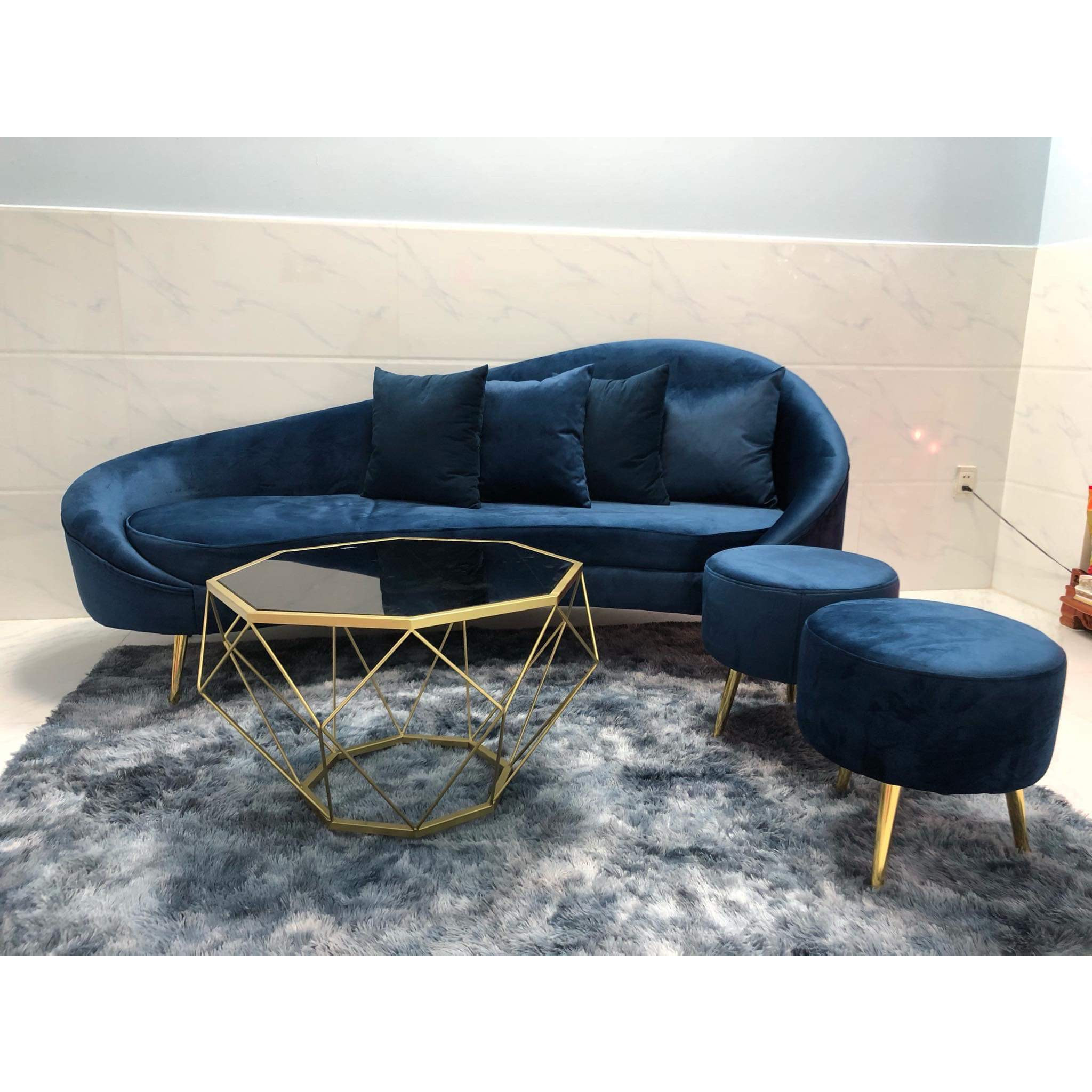 Bộ Sofa Ovalsea Juno Sofa Kèm 2 đôn và 01 bàn Kim Cương
