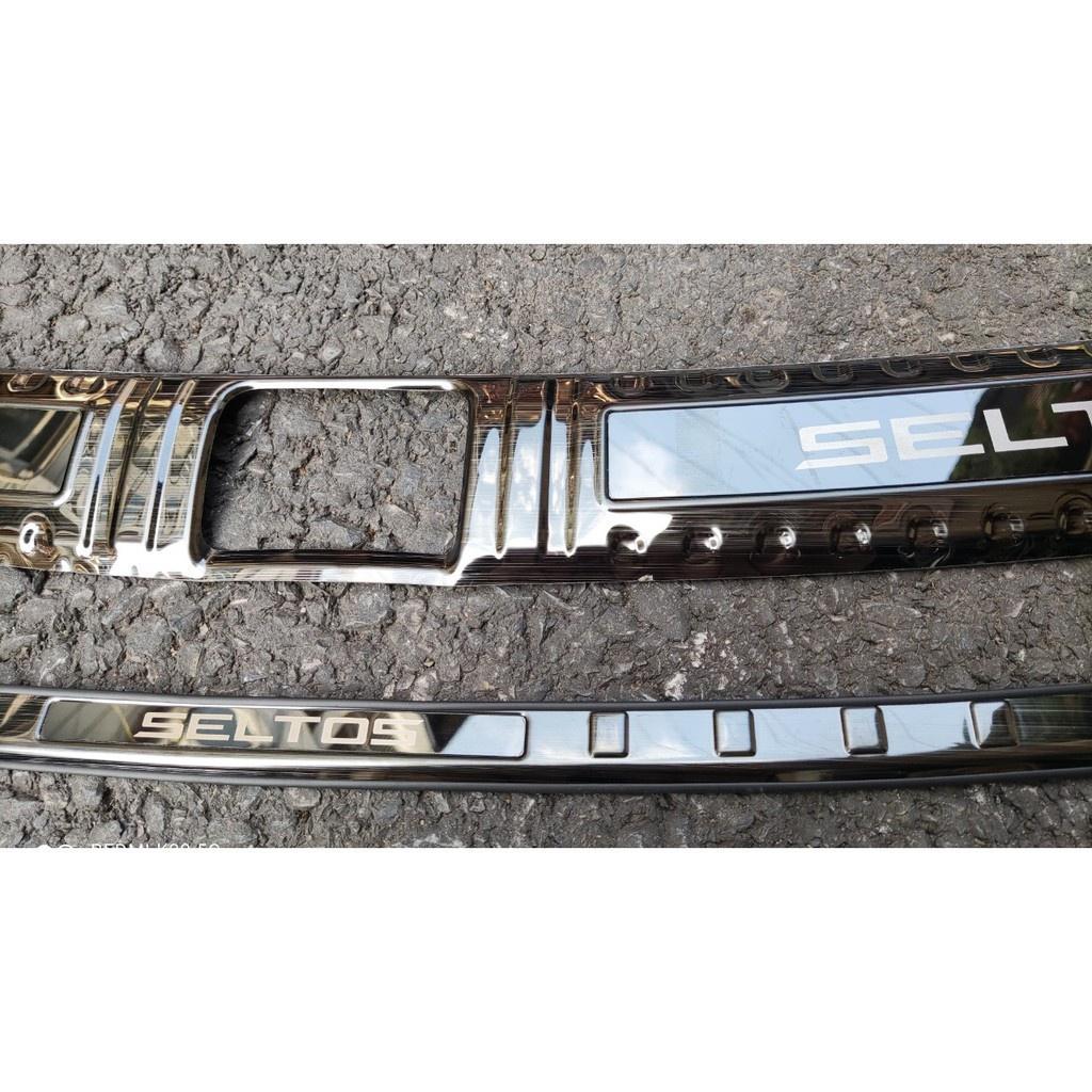 Ốp chống trầy cốp trong, ngoài xe Kia Seltos 2020-2023 titan cao cấp, sáng bóng