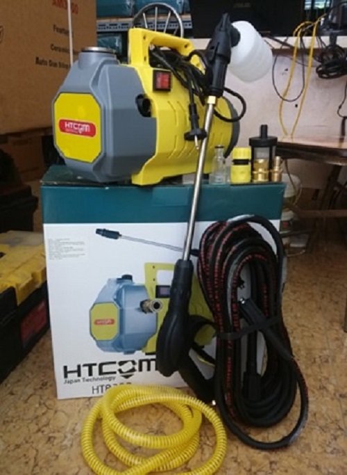 MÁY RỬA XE HT8200