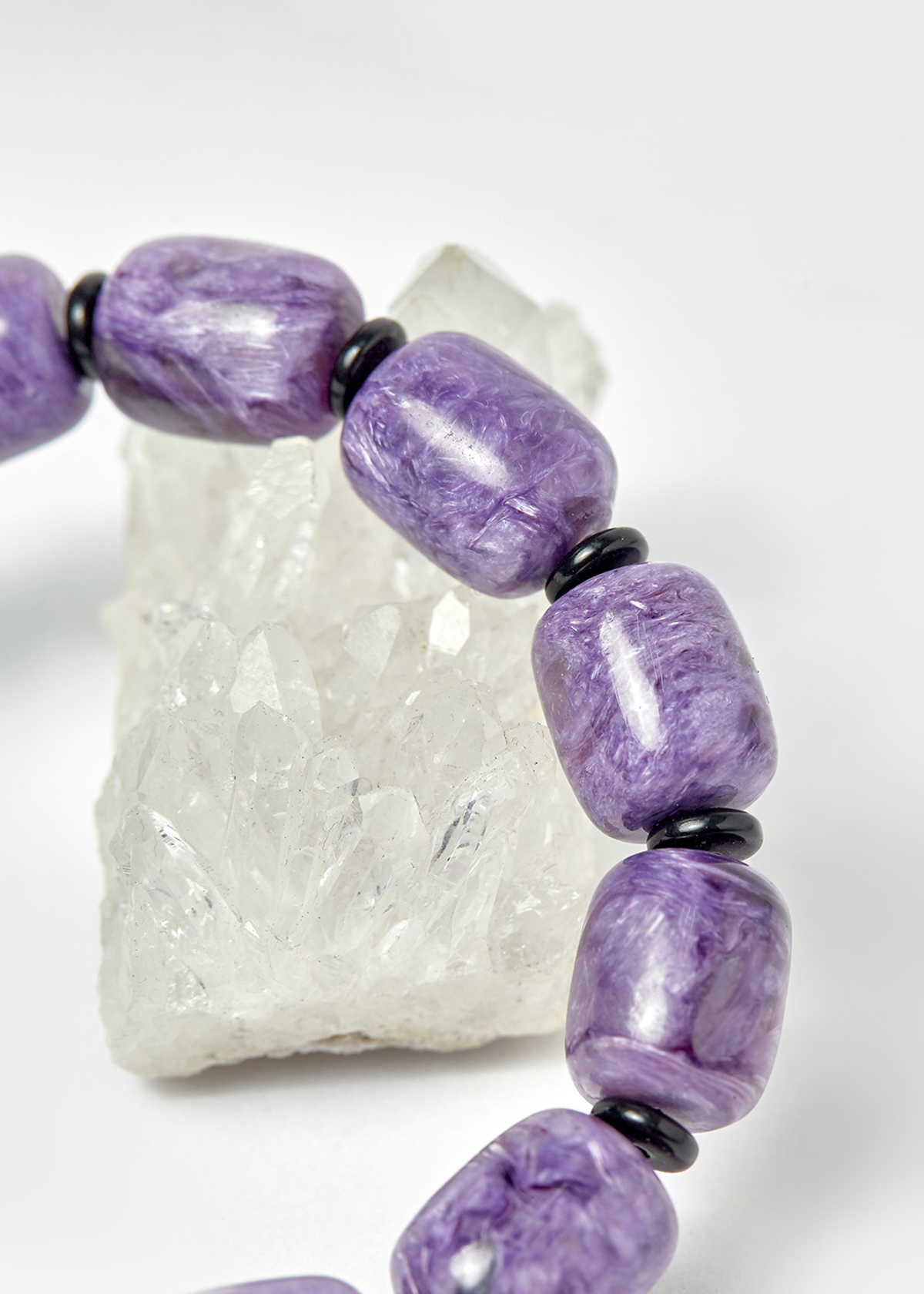 Vòng lu thống đá mắt rồng hạt 13x11mm mệnh hỏa, thổ - Ngọc Quý Gemstones