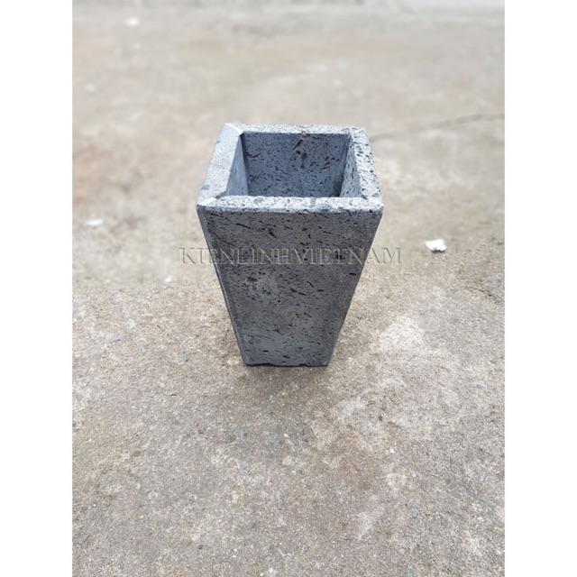 Chậu cây trang trí bằng đá tự nhiên kt D10xR10xC15cm