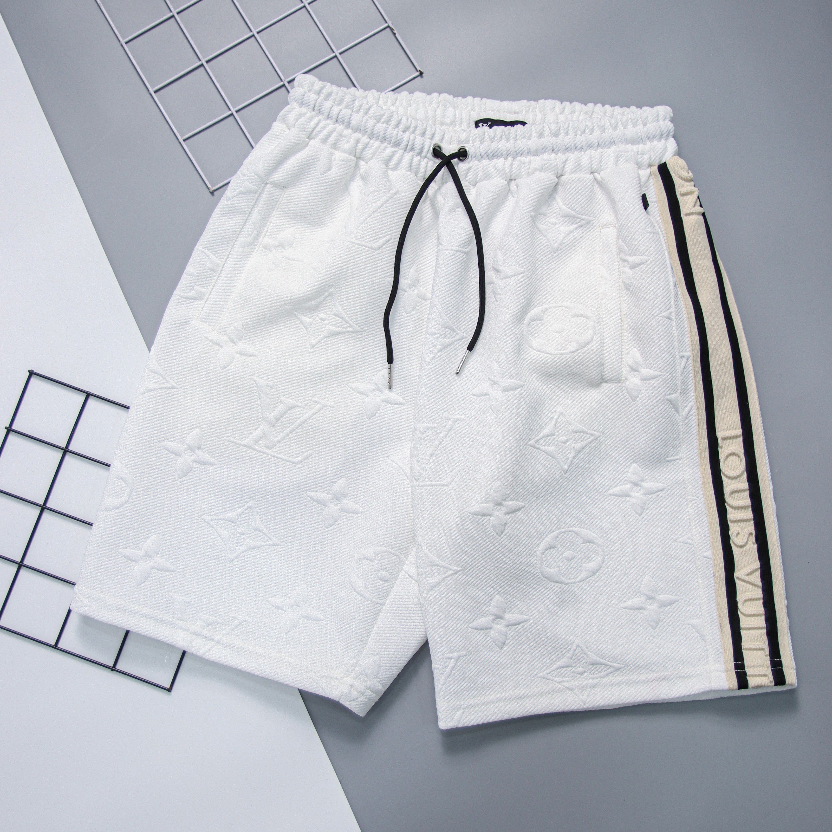 Quần short nam, quần đùi nam vải xốp nổi lưng chun phối dây bảng 2 sọc cực trend