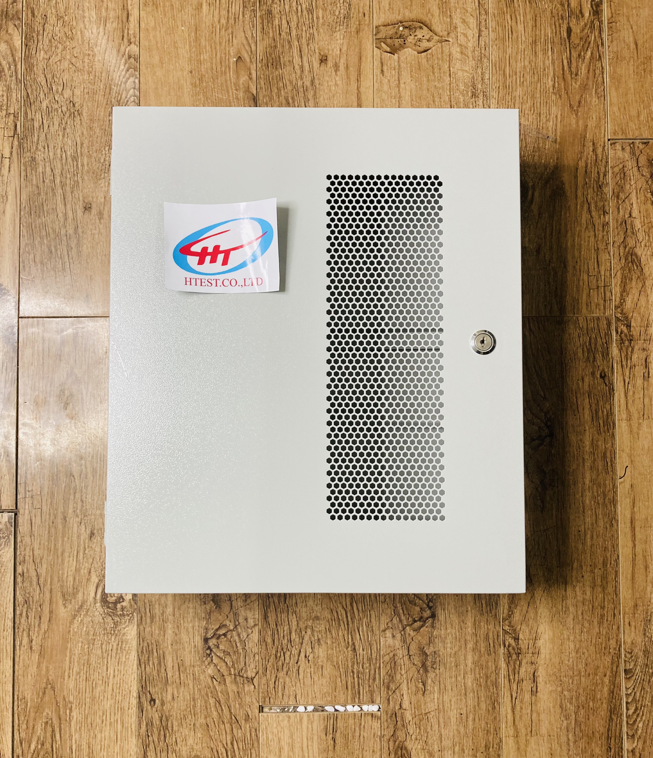 Tủ đựng đầu ghi camera giám sát kích thước 45*38*12