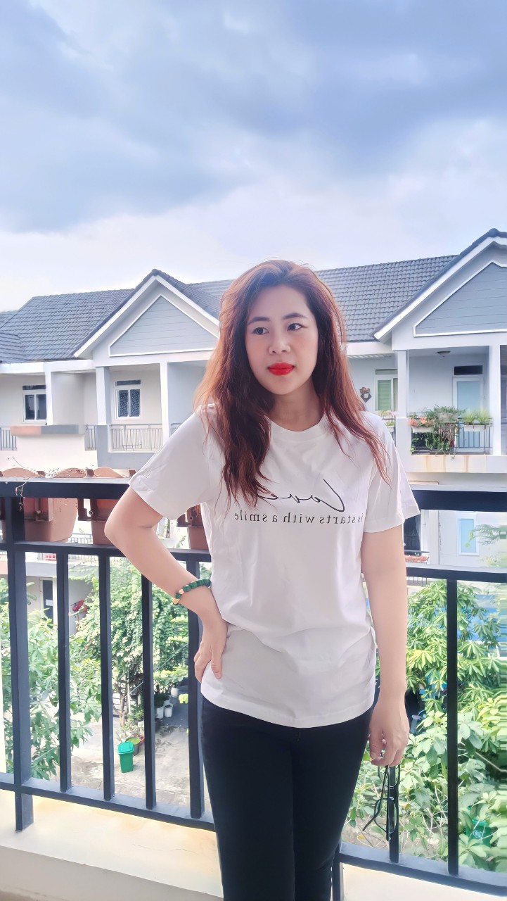 Áo Thun Nữ Đẹp Hàng Cao Cấp , Chất Liệu Thun Cotton 100%, Chất Dày Mịn Thoáng Mát, Thấm Hút Mồ Hôi Tốt, Màu Trắng - Đen, Mã LO1109001