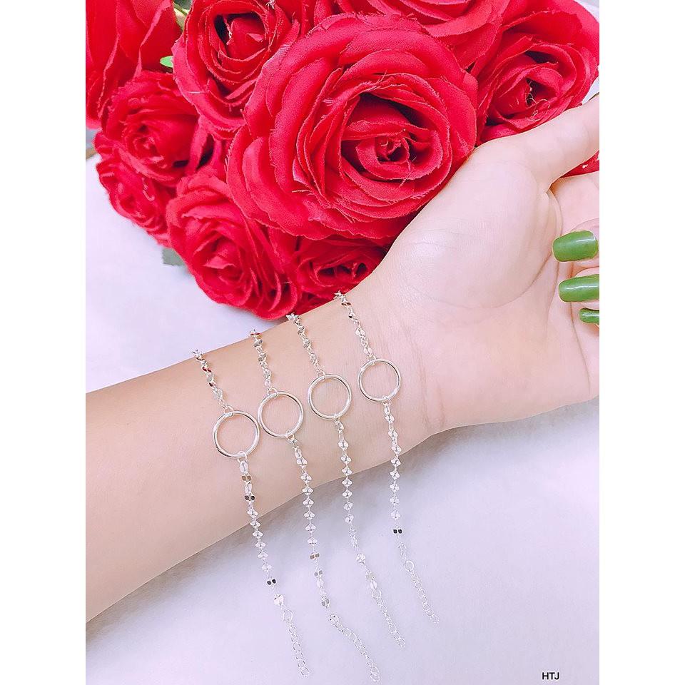 Lăc tay vòng tròn tình yêu bạc ta