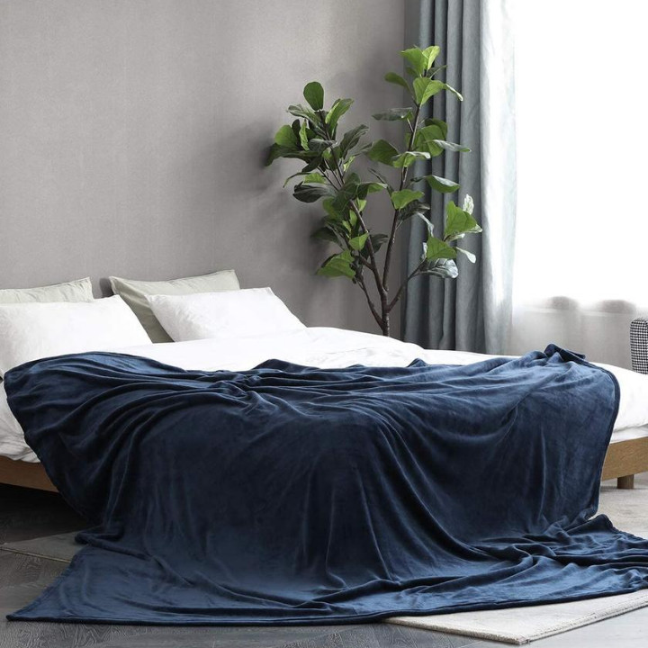 Mền lông cừu xanh dương đậm cao cấp A - 1m8x2m