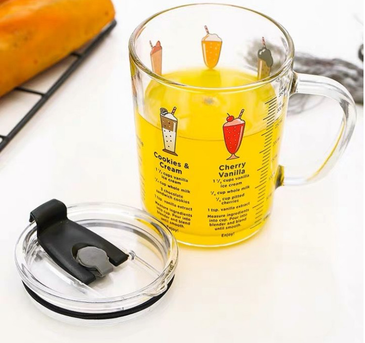 Cốc, Ly chịu nhiệt thủy tinh chia vạch có nắp tránh đổ nước kèm ống hút GD350-Lyconap