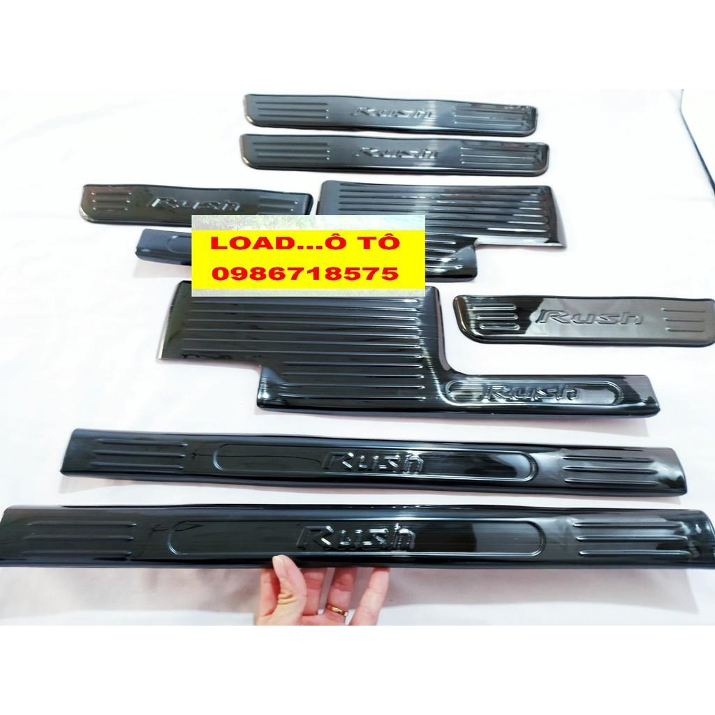 Ốp Bậc Cửa, Nẹp Bước Chân Trong, Ngoài Xe Toyota Rush 2023-2018 Vân titan Cao Cấp
