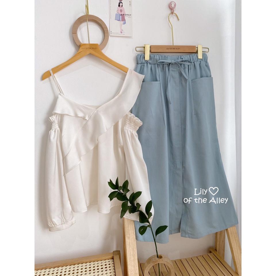 Chân váy kaki xẻ trước