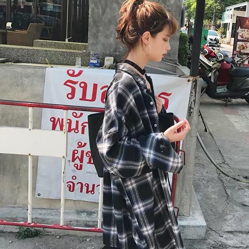 Áo sơ mi sọc caro dáng rộng tay dài phong cách cổ điển cho nữ