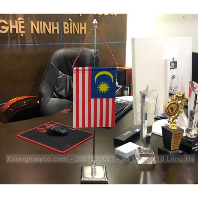 Cờ để bàn Malaysia đế vuông đơn inox