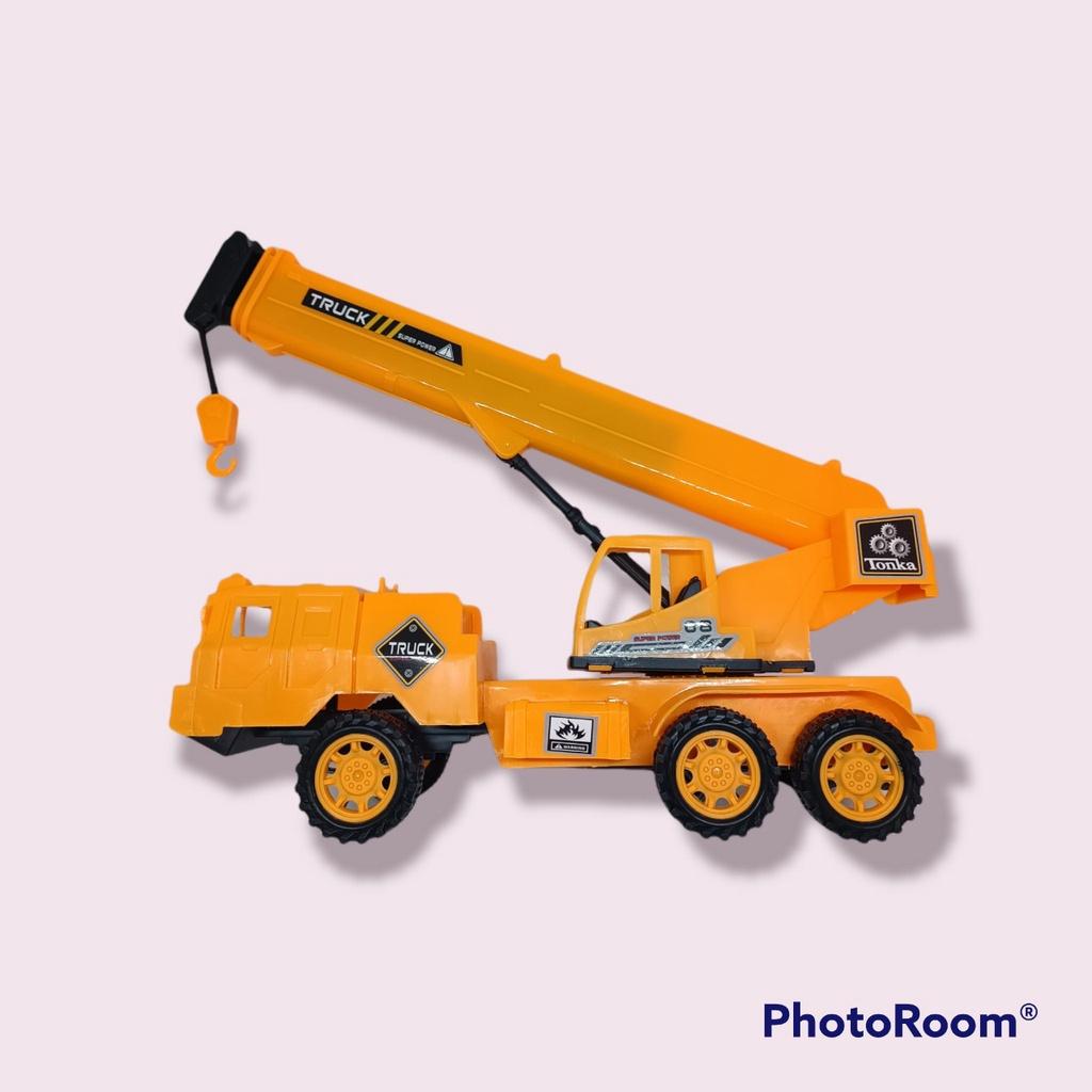 Đồ chơi xe cẩu móc chạy đà quán tính ảnh thực tế