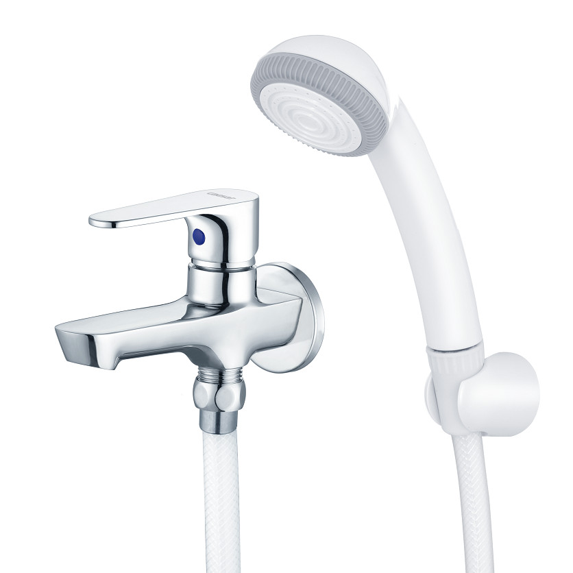 Vòi sen tắm lạnh gắn tường Caesar S063CP tay dây sen nhựa