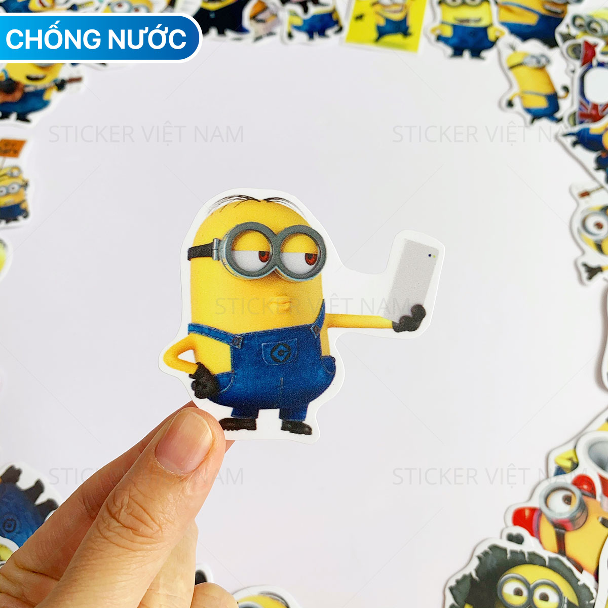 Sticker Minion Kẻ Cắp Mặt Trăng Ngộ Nghĩnh - Chất Liệu PVC Chất Lượng Cao Chống Nước - Kích Thước 4-8cm