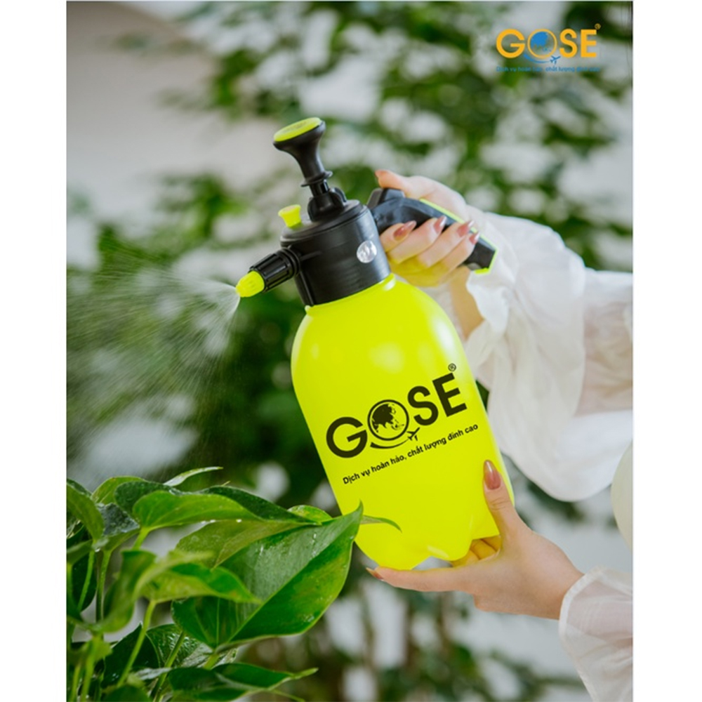 Bình Xịt Phun Sương 2L. Thân Hộp Nhựa Siêu Nhẹ, Siêu Chịu Lực, Siêu Dày. Áp suất phun nước mạnh phù hợp để Tưới cây, rửa, vệ sinh cho các phương tiện.