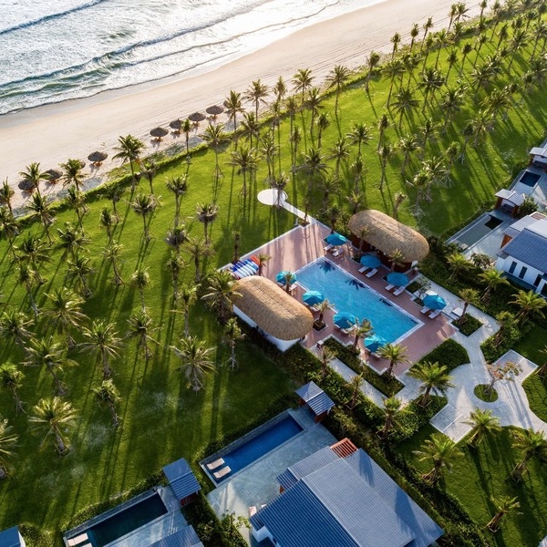 Radisson Blu Resort 5* Cam Ranh Nha Trang - Gói 02 Bữa Ăn, Phòng Hướng Biển, Hồ Bơi Lớn, Ngay Bãi Dài Cực Đẹp, Dành Cho 02 Người Lớn Và 02 Trẻ Em