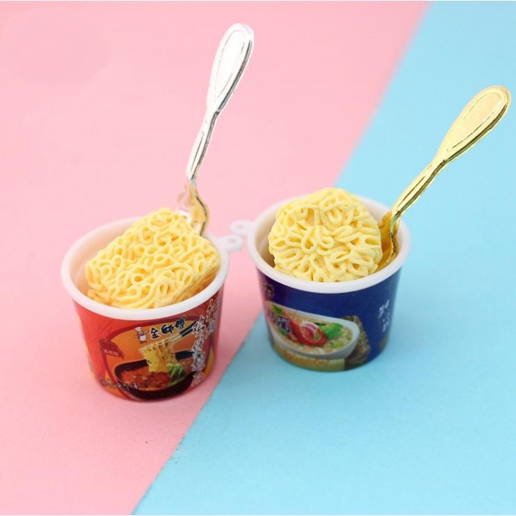 HN * Charm mô hình bánh mì tôm ăn liền trang trí nhà búp bê, móc chìa khóa, Jibbitz, DIY