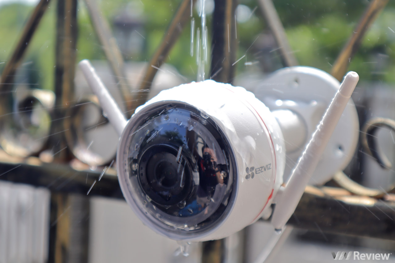 Camera IP Wifi ngoài trời EZVIZ C3W 2MP 1080P - Kèm thẻ nhớ NETAC 64GB - Hàng Chính Hãng