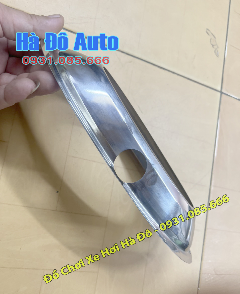 Ốp Bảo Vệ Logo Sau xe Ranger