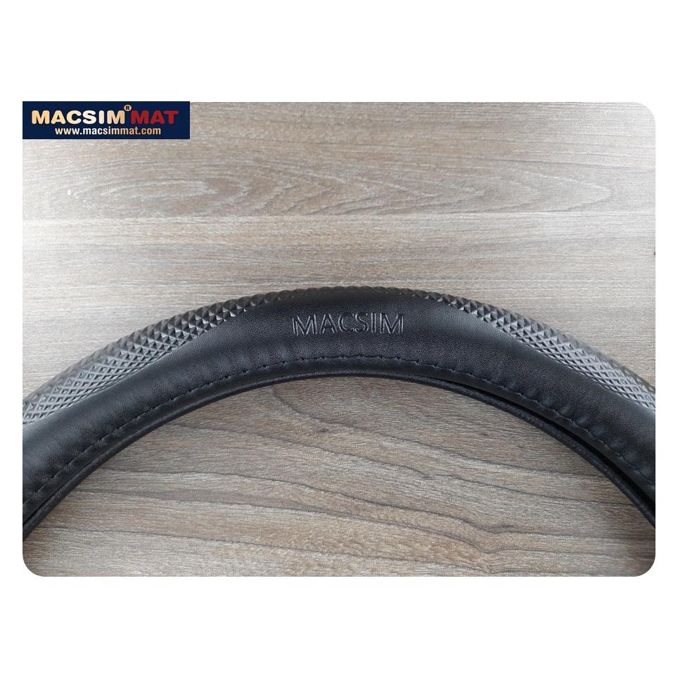 Bọc vô lăng cao cấp Macsim mã L16T mới chất liệu da thật - Khâu tay 100% size M phù hợp các loại xe