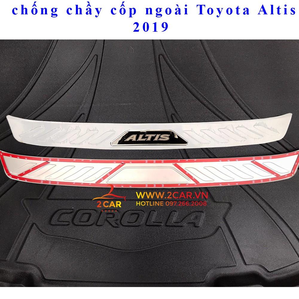 Ốp chống trầy cốp trong, ngoài xe Toyota Altis 2016 - 2021 - Hàng Inox cao cấp