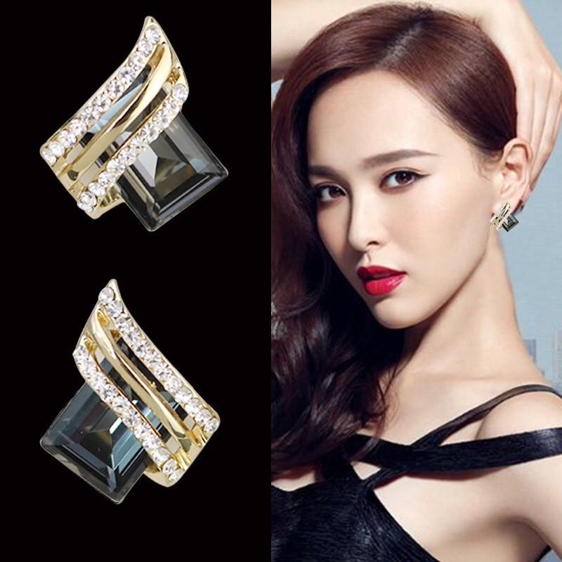 Khuyên tai hàn quốc Rhinestone