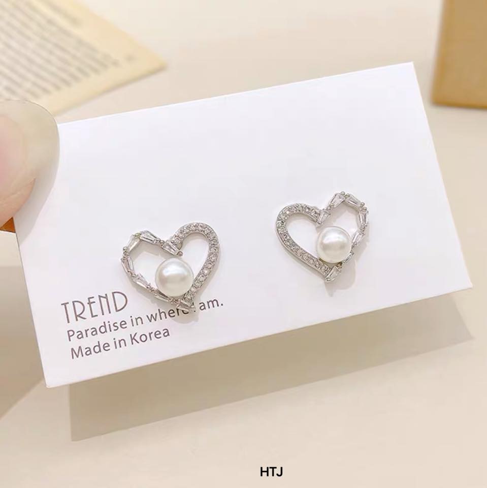 Bông tai bạc trái tim chất liệu bạc MS059