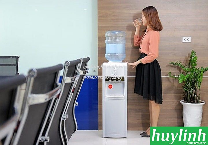 Cây nước nóng lạnh 3 vòi Fujie WD1800C - Làm lạnh bằng Block - Hàng chính hãng