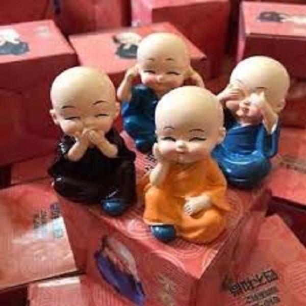 Bộ tượng tứ không vui vẻ