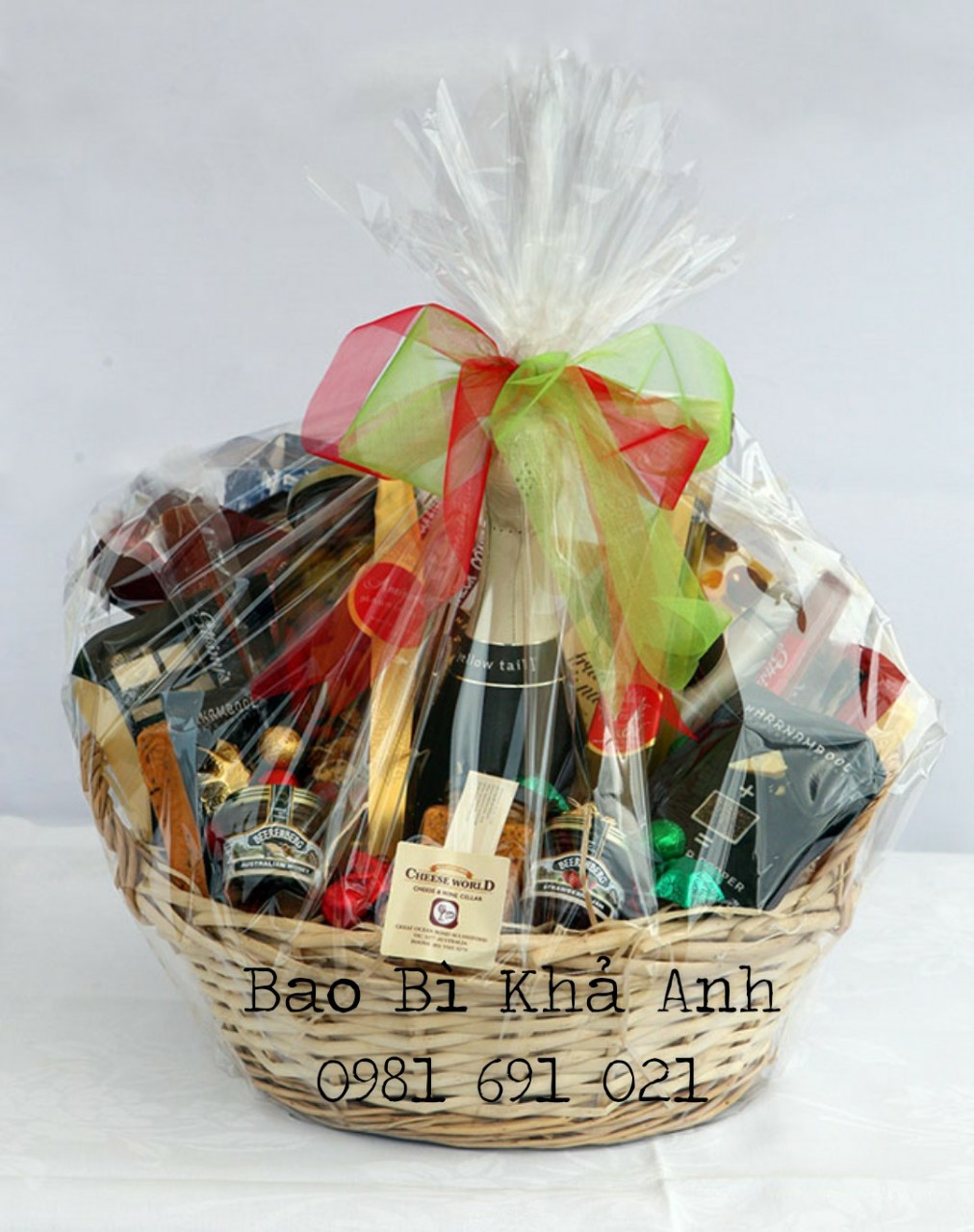 Túi kiếng gói quà TẾT Túi bọc quà MẪU MỚI 2023 trong suốt , hoa văn , chấm bi Size 40x6cm 50x70cm 60x80cm 70x100cm